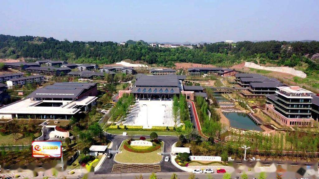 深植红色沃土 打造红色教育高地_张思德_培训_四川