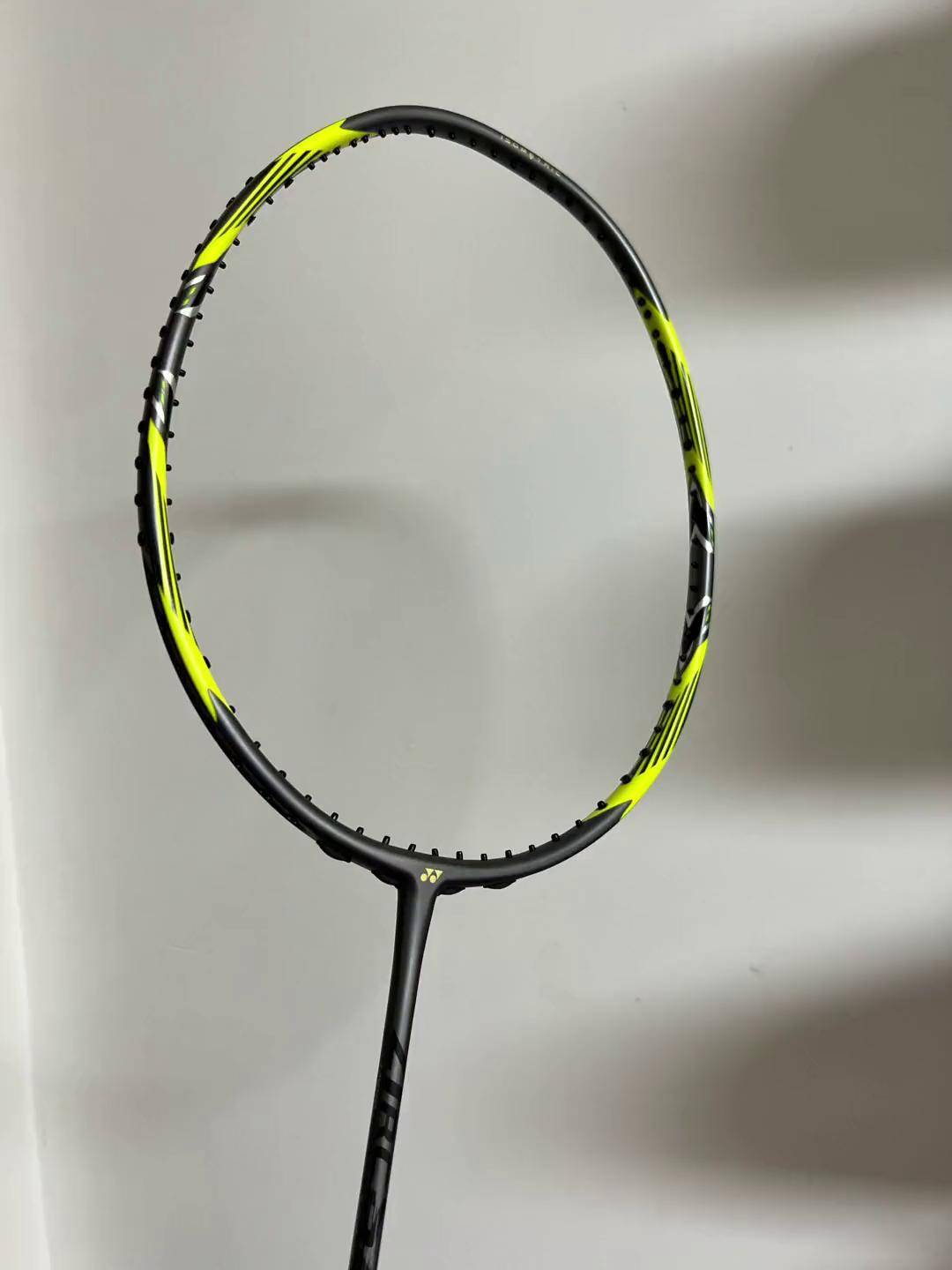 尤尼克斯球拍 弓11pro 弓7pro