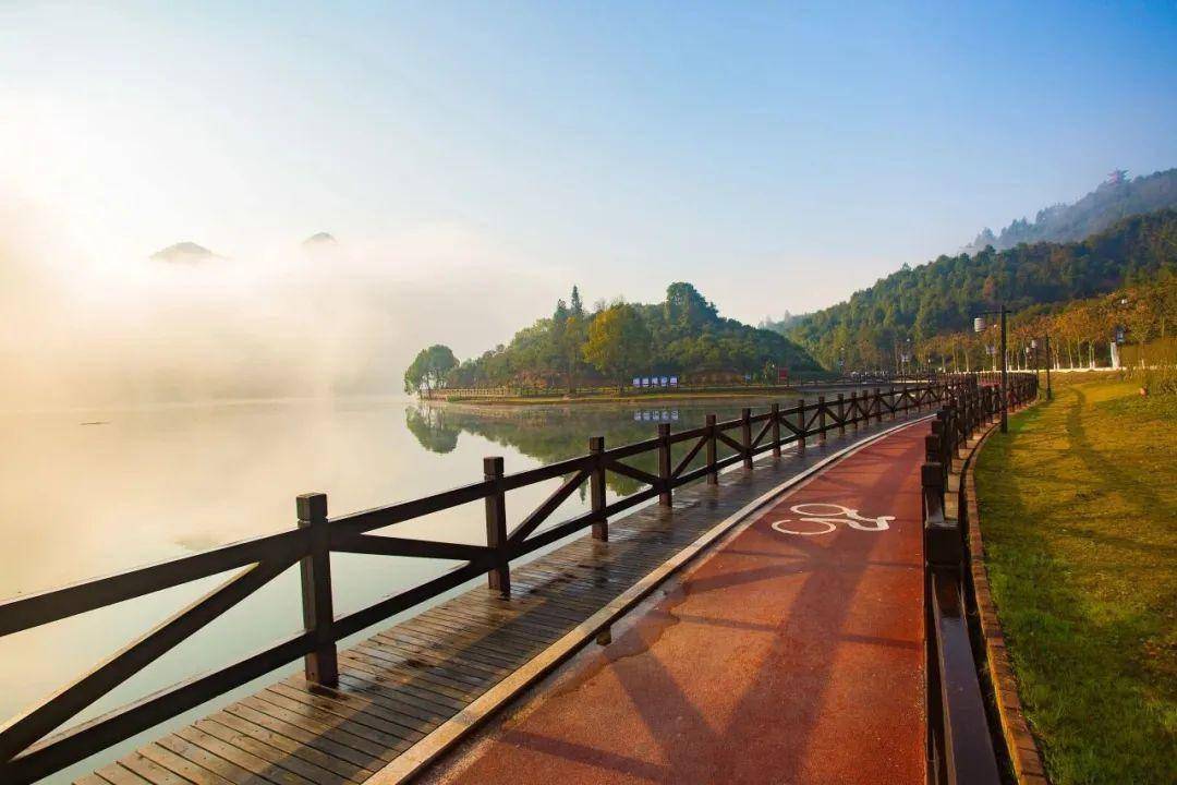 【上饶天下show之德兴市】凤凰湖:漫步"城市后花园"趣玩一夏_江西