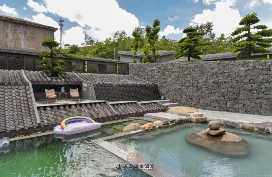 兄弟镇的「云汤山温泉酒店」开业啦,地下1000米的真温泉待您共浴!