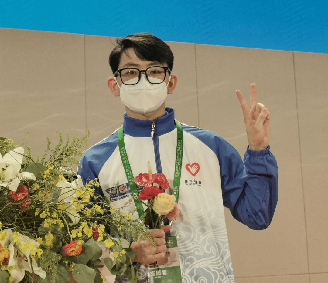 我与南博会的故事第一期_服务_志愿_青年