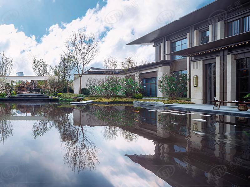 顺庆领地兰台府 报价公布 约9500元/㎡_楼盘_规划_广场