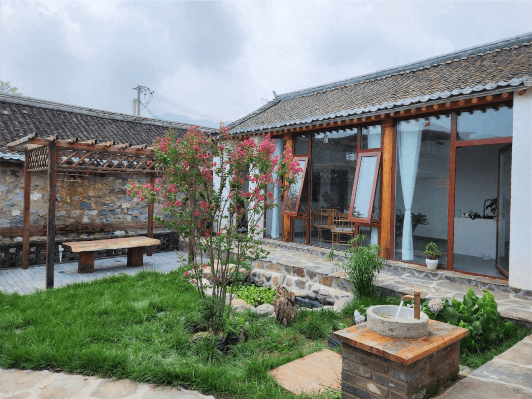 李子柒已消失近两年,但李子柒式的乡村生活却在北京郊区兴起