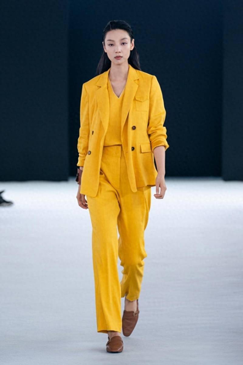 lorena antoniazzi 2024春夏系列发布秀_造型_灵感_大自然