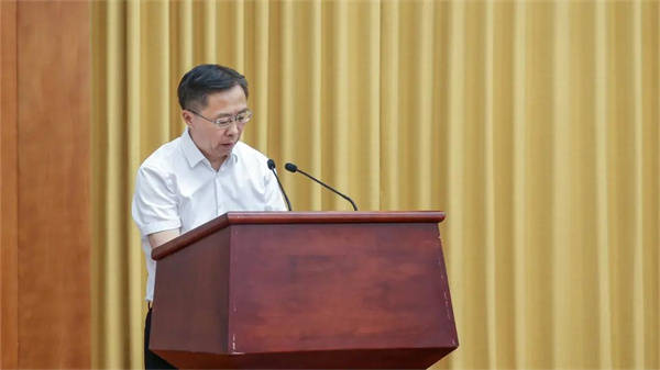 孟光在交流发言时表示,国源集团是去年7月以徐州铁矿集团为基础新组建