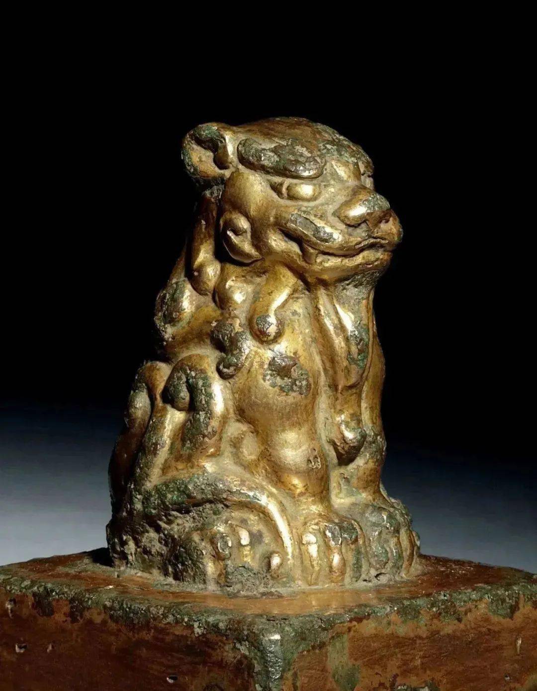中国美術獅子龍刻青銅硯屏時代-