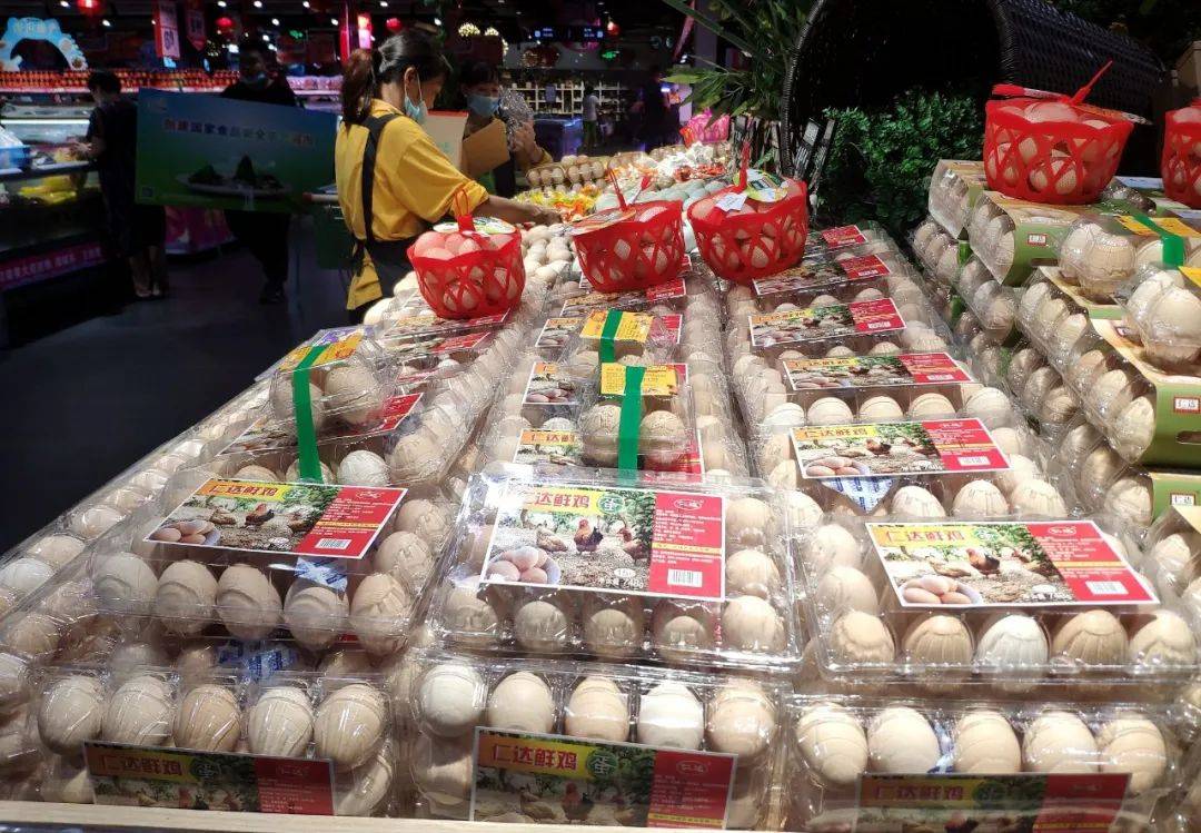 每天吃1个鸡蛋,身体会发生什么变化?_含量_蛋白_维生素