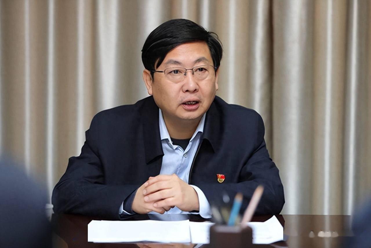 广东省委第二巡视组组长苏全贵主动投案接受纪律审查和监察调查