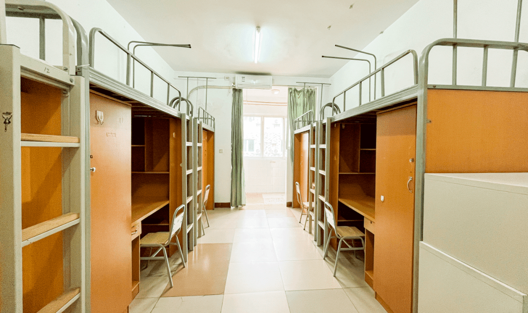 开学季丨晴天雨天,川影er平安返校就是最好的一天_校园_重逢_宿舍