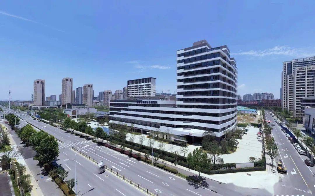 每日一城 | 泰康之家·徽园 遇见徽派享老桃花源_建筑_中心_长辈