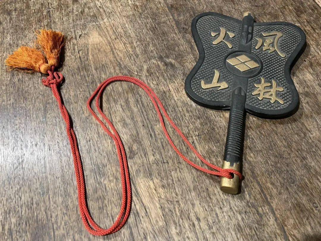 夏日闷热,这一把小巧团扇伴你度过_日本_时代_扇面