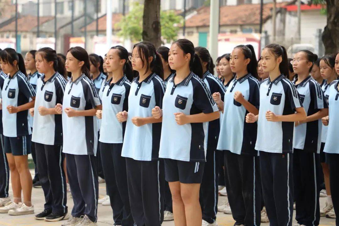 燃青春热血 展少年雄姿——南宁市第一中学云亭校区(初中部)2023级