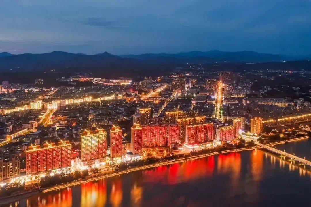 "混"在于都.不吐不快!_生活_县城_小城