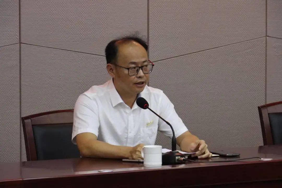 你好,新学期 | 戮力同心千帆竞,乘势而上开新局——龙海一中2023