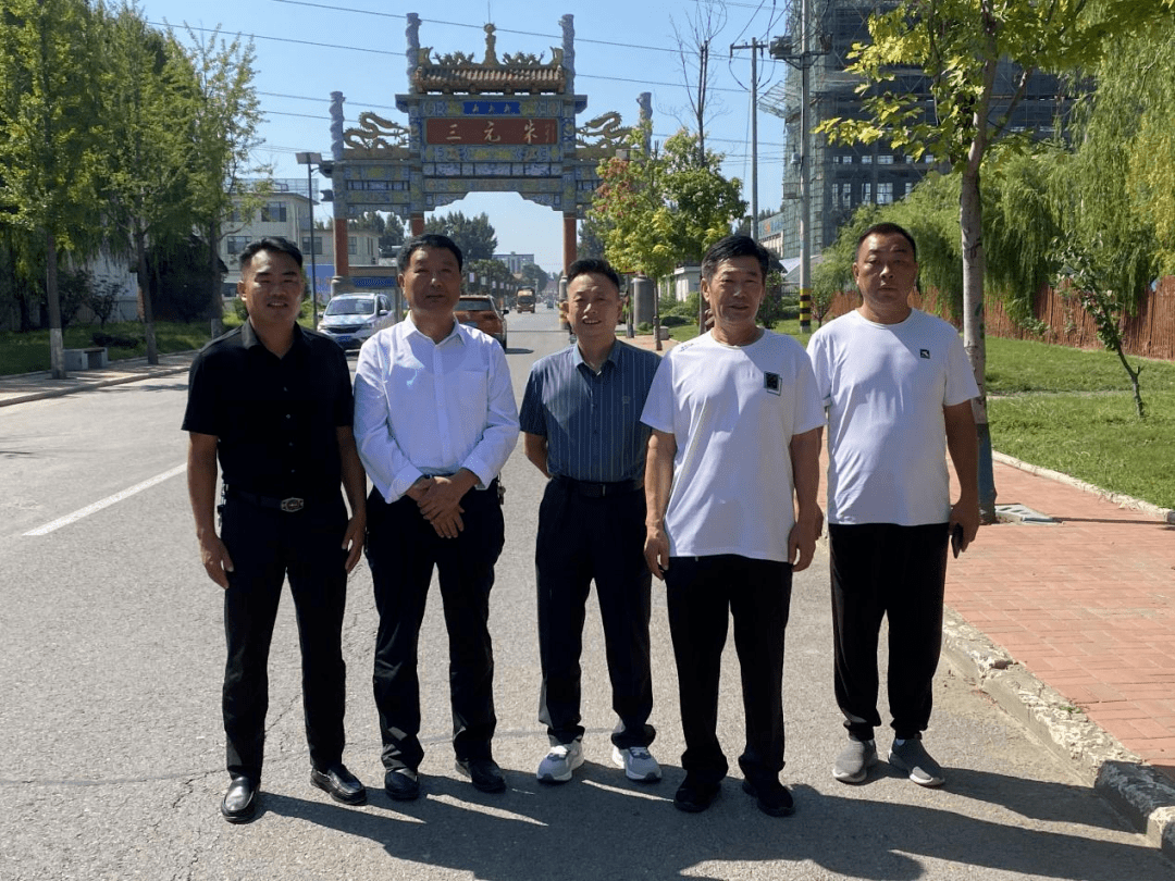 【学习先进 对标提升】 康驿镇开展"示范"村党组织书记对标学习活动二