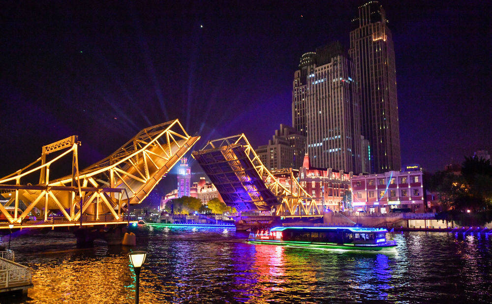 "风景线"上的新动能——天津文旅产业高质量发展观察_游客_海河_文化