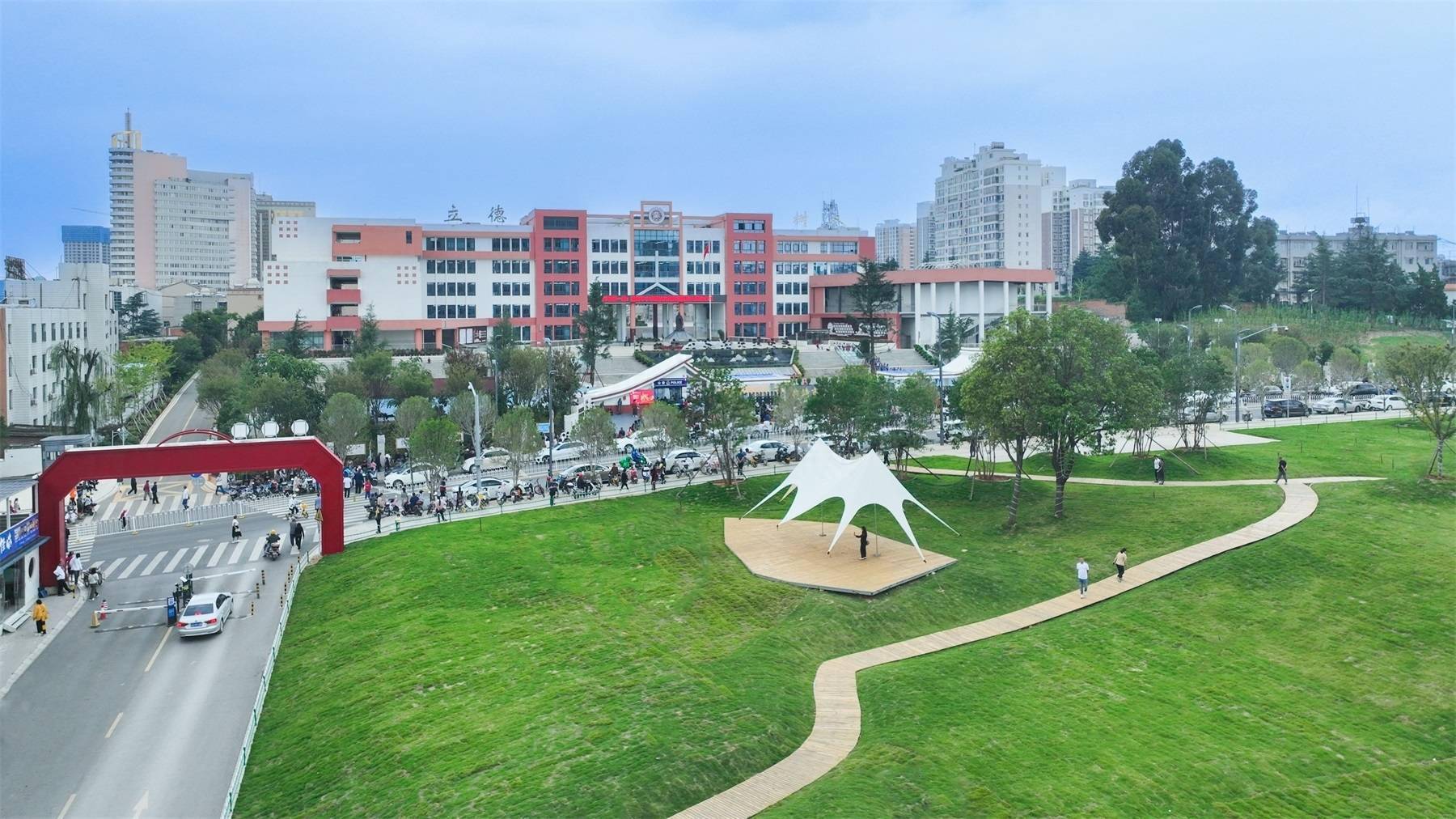 曲靖麒麟区,北关小学南侧绿地曲靖,红庙游园曲靖,红庙游园曲靖,锦星