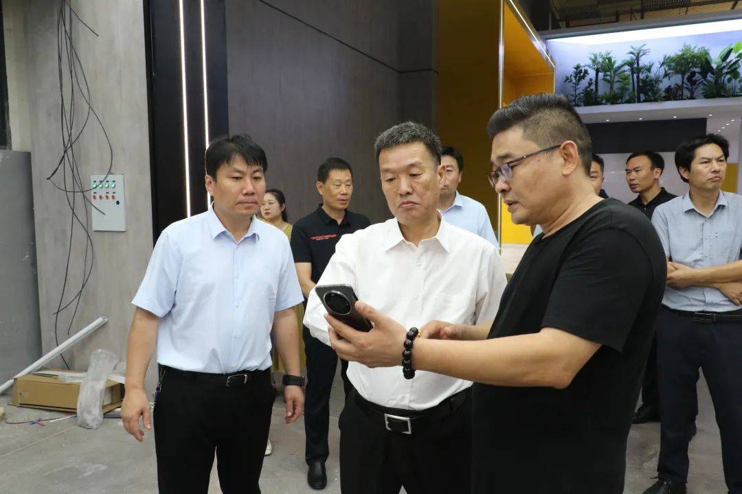 县委副书记,县长孙战勇到兴福镇调研厨具产业及"五经普"工作开展情况