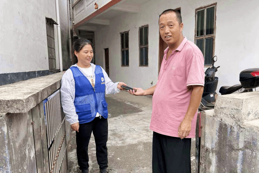 网格员助力寻找手机失主【网格化基层社会治理】_房玉梅_香坪镇_村民