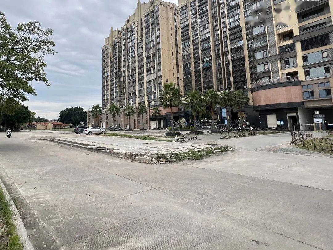 西湖豪苑小区门口前活动板房被拆!_榕城区_诉讼_相关