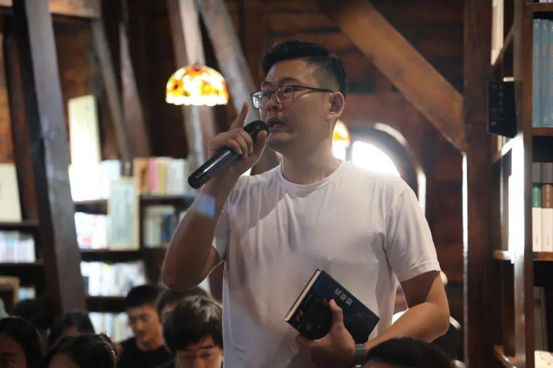 "他永远能找到读者" | 译者姜乙分享会后记_音乐_文学_德国