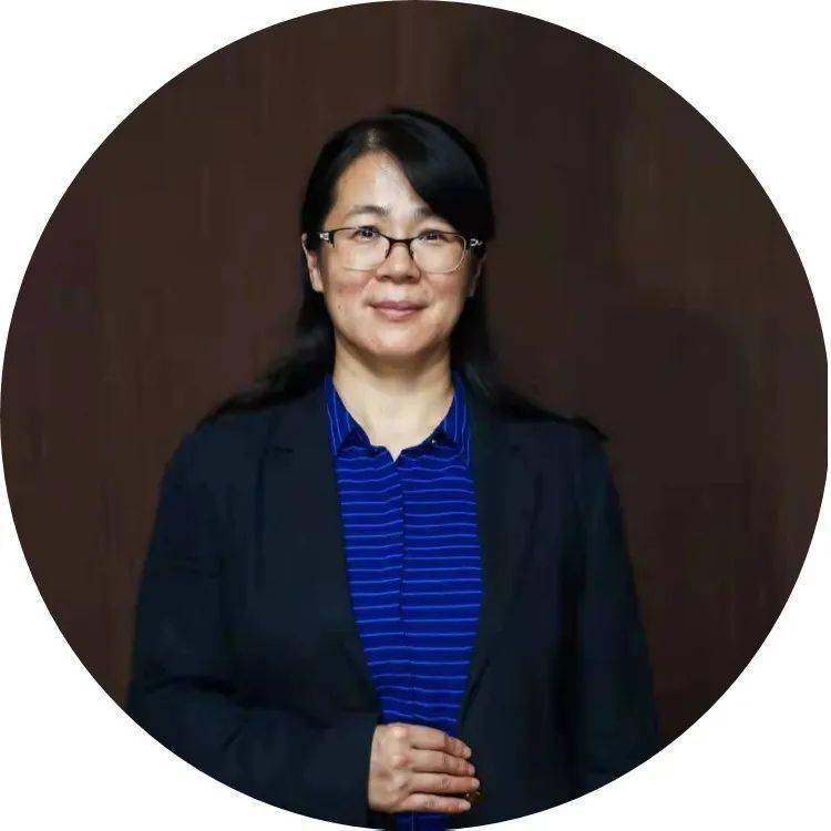 专家简介今天,我们首先跟随对外经济贸易大学宿玉荣老师一起学习如何