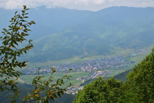 芒海,流淌着一股清澈的勇气_小镇_芒市_建设