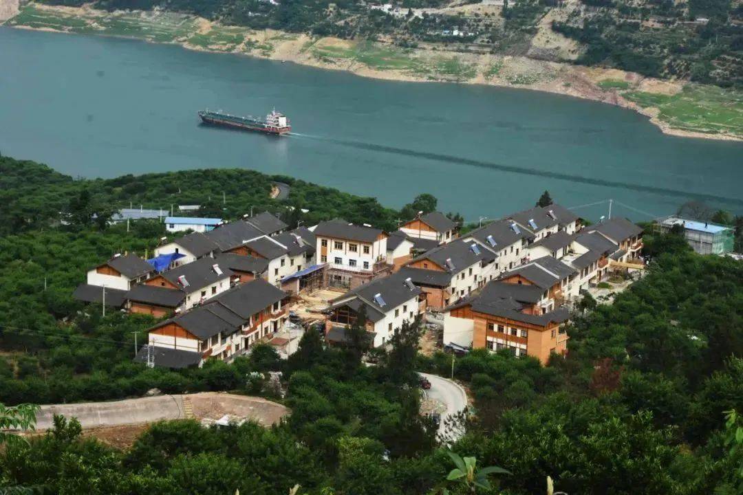 巫山坚决筑牢长江上游重要生态屏障 大力推进美丽重庆建设