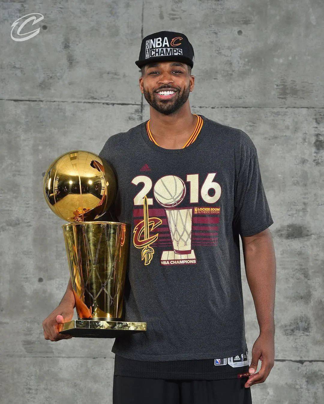 一年合同!重回骑士!谢谢你,湖人_汤普森_机会_赛季