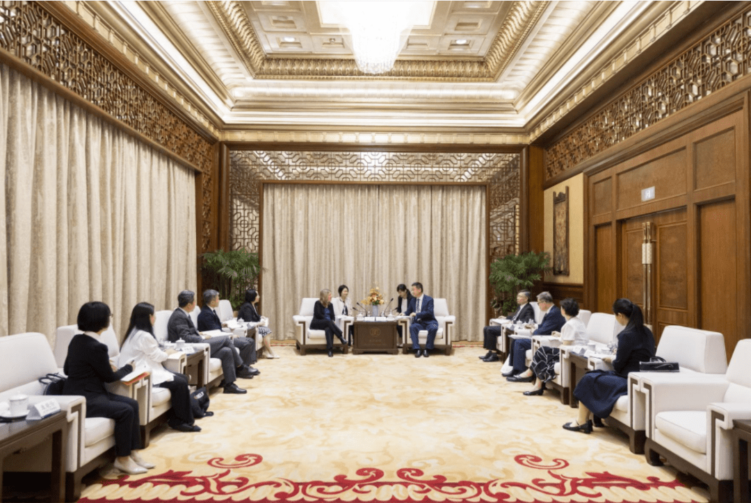 科技部副部长张雨东会见励讯集团爱思唯尔首席执行官白可珊_发展_中国_方面