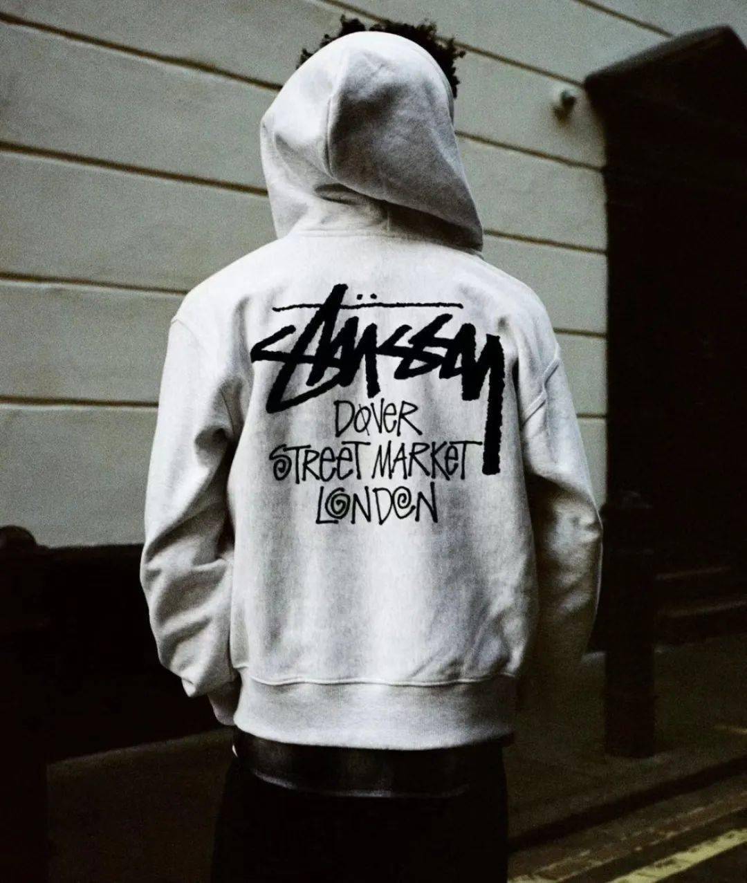 今晚上架，Stussy x DSM、Stussy x GTX新品齐发售_手机搜狐网