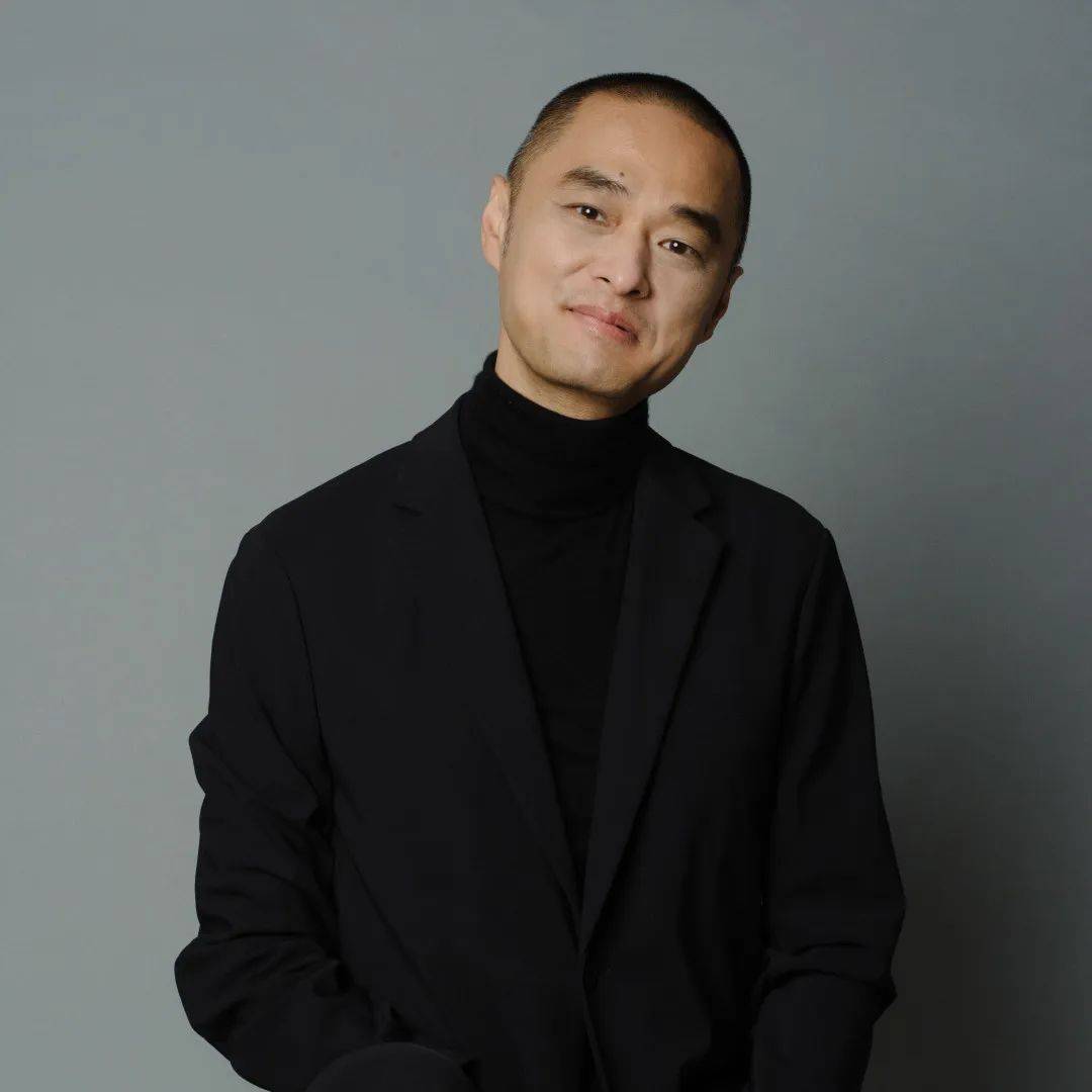冯唐诗人,作家,战略管理专家新书简介《胜者心法》战略管理专家冯唐
