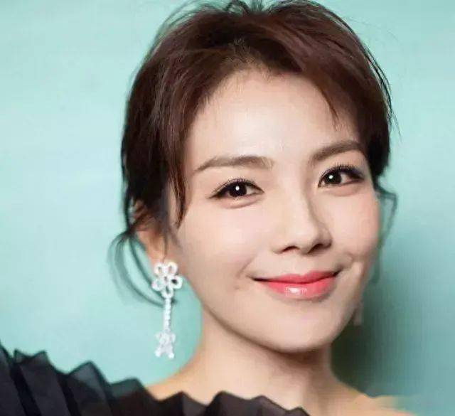 [劲爆] 刘涛周渝民白发同框泡澡戏份原版流出,网友直呼太有代入感了