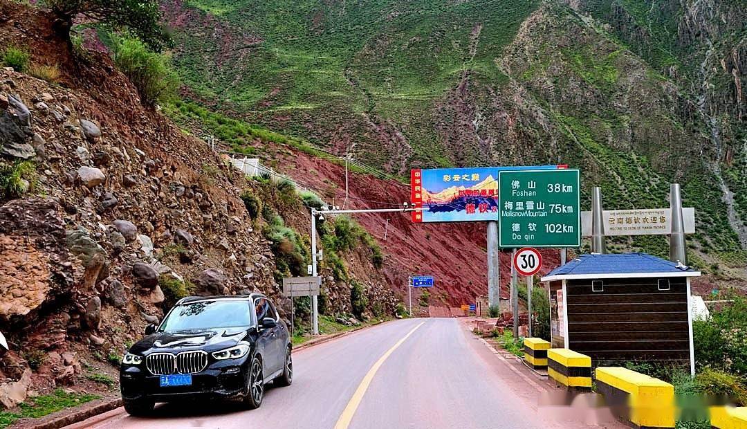 在214国道上开启第六次进入西藏的模式.