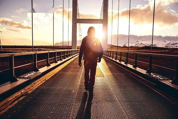 ChatGPT预言成真？替代率仅0.4%，它成了最不容易被AI淘汰的职业