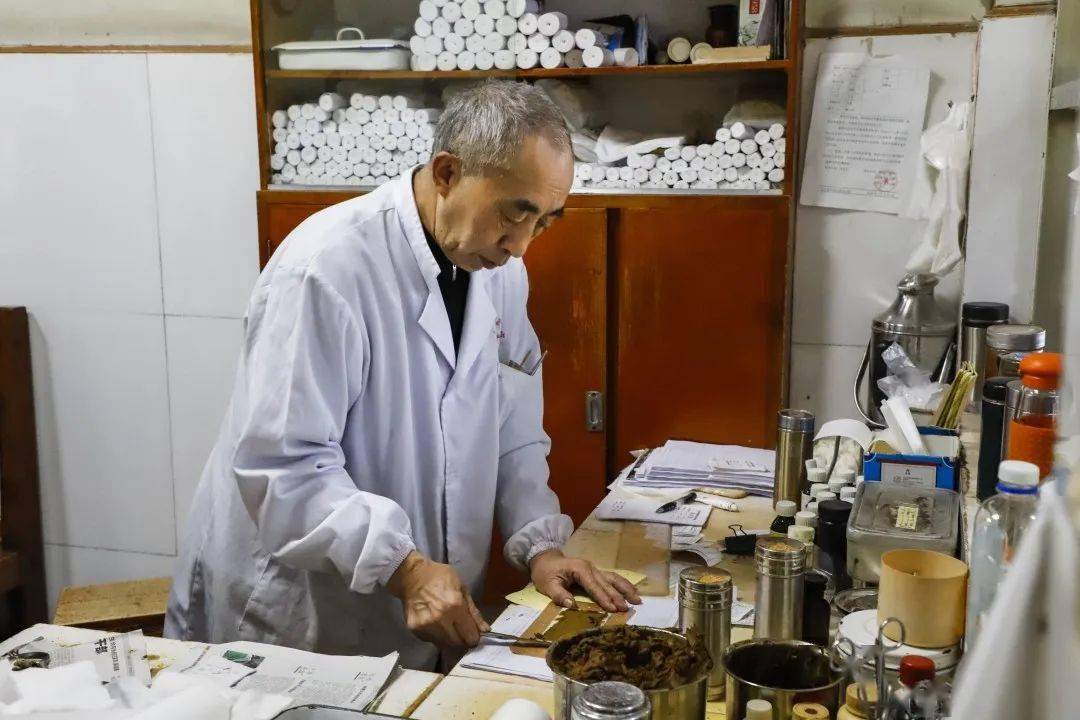 人民网:天全"大先生","苍生大医"陈怀炯_天全县_怀炯为_陈氏