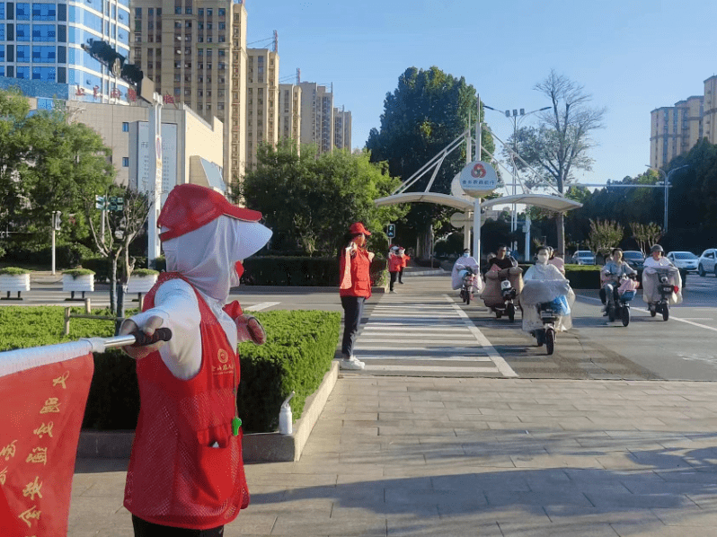 创城在行动 | 文明交通志愿者风采展示(五)_环境_交叉口_行人