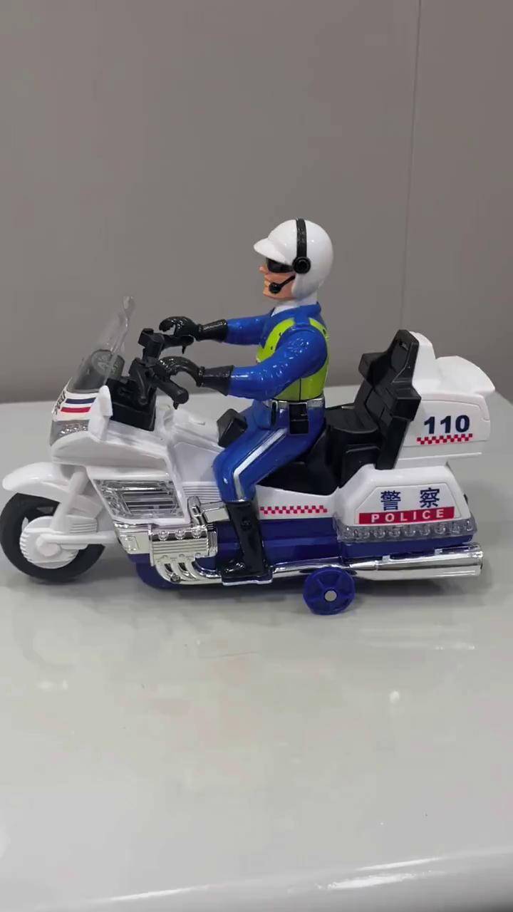 交警叔叔太帅了吧,骑上这摩托车 警察玩具 摩托车玩具