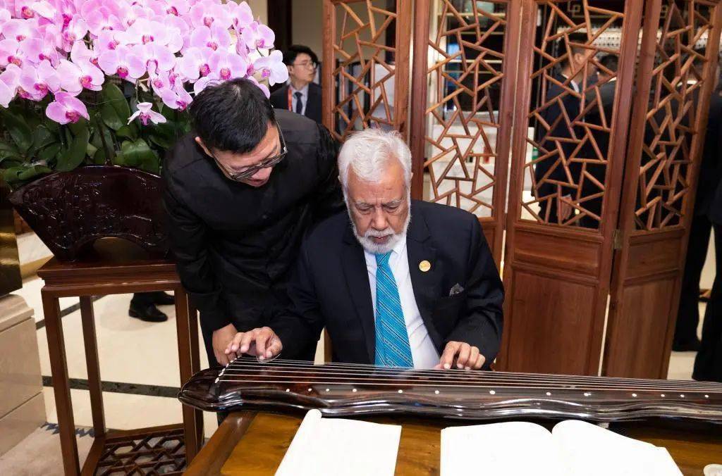 技艺_新华社_黄敬文