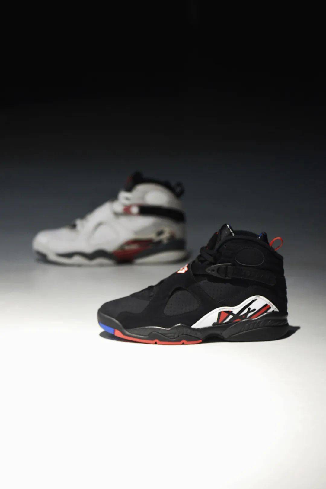 Air Jordan 8 Retro “Playoffs”｜SOAR 新品预览_黑色_Michael_三连冠