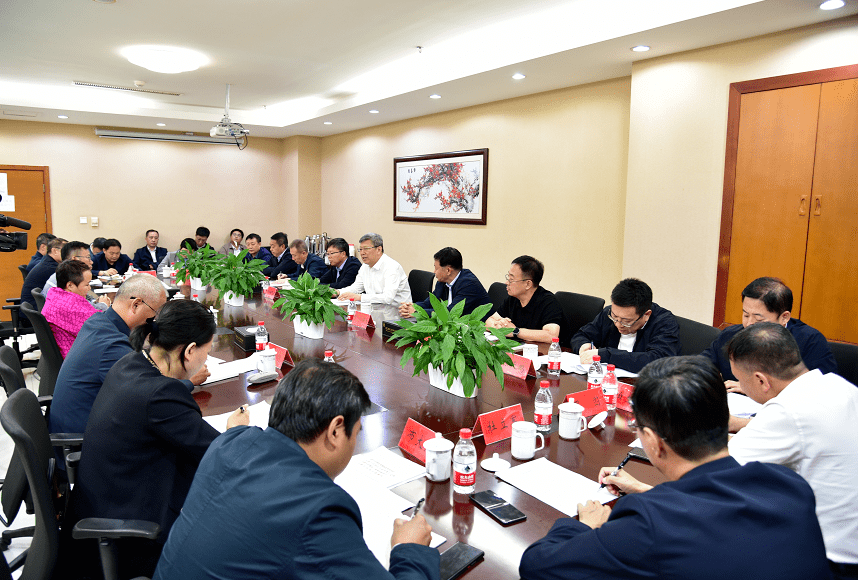 王爱军对通辽给予梅花集团的支持帮助表示感谢.