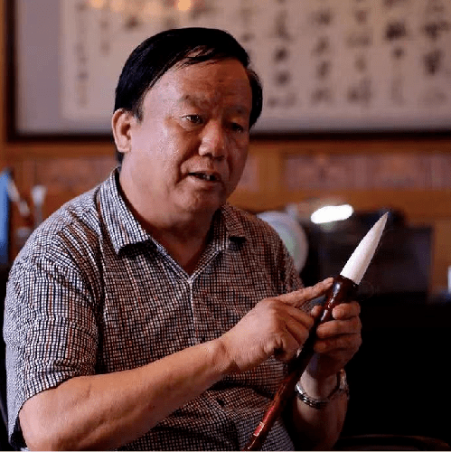 中国毛笔制作技艺有宣笔,湖笔,水笔,李福寿毛笔"四大流派",扬州毛笔