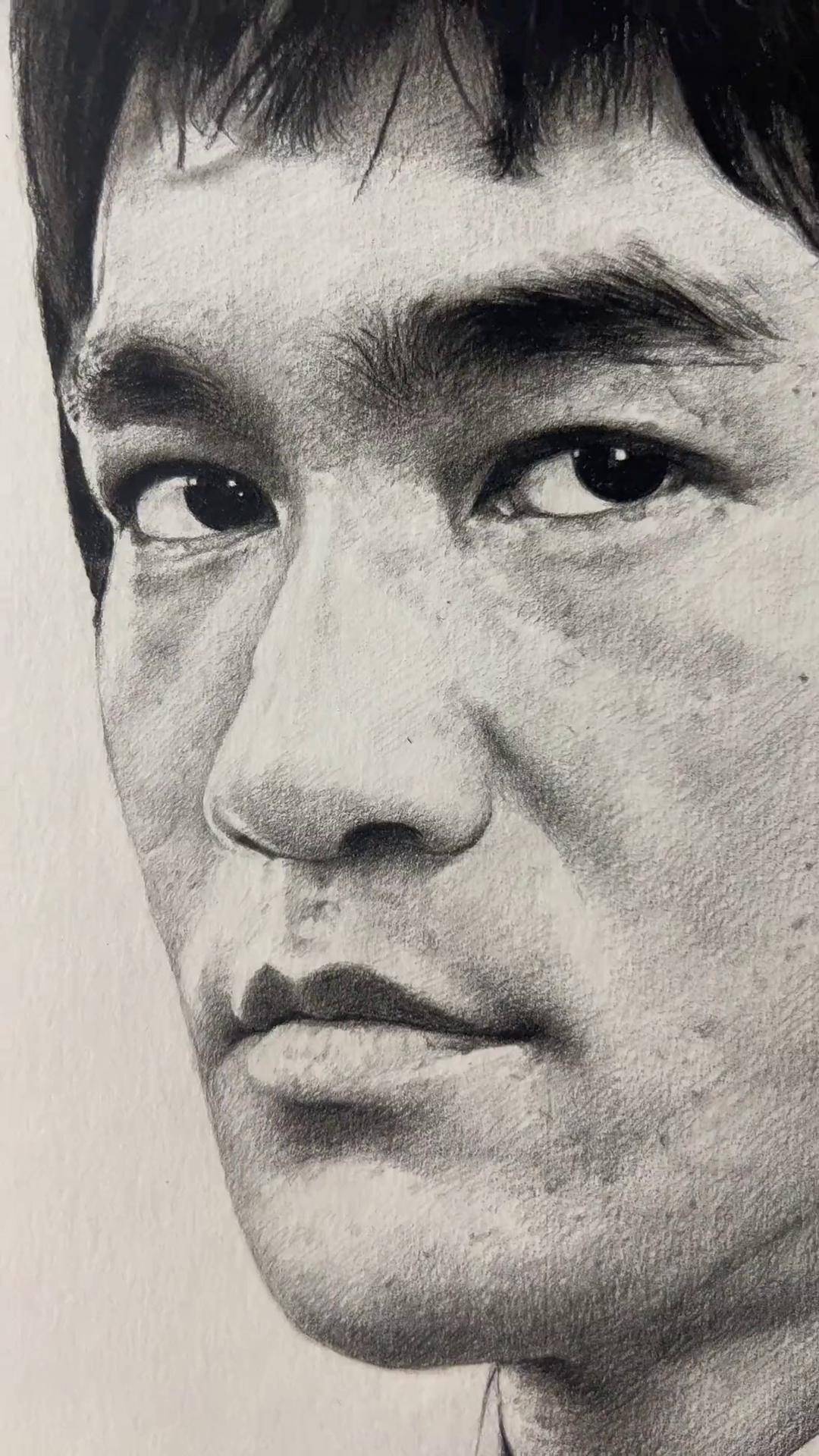 李小龙 两幅李小龙,你们更喜欢哪一副