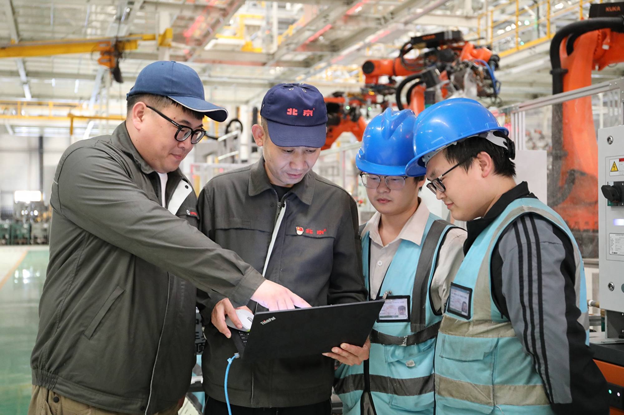 车主服务"不打烊" 生产交付"不断档" 北汽产销研中秋国庆假期奋战一线