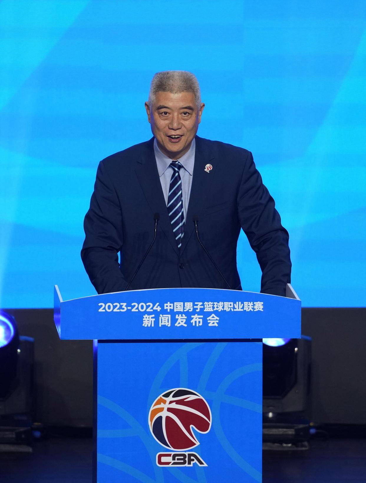 10月12日,中篮联(北京)体育有限公司总经理蒋健在发布会上致辞.