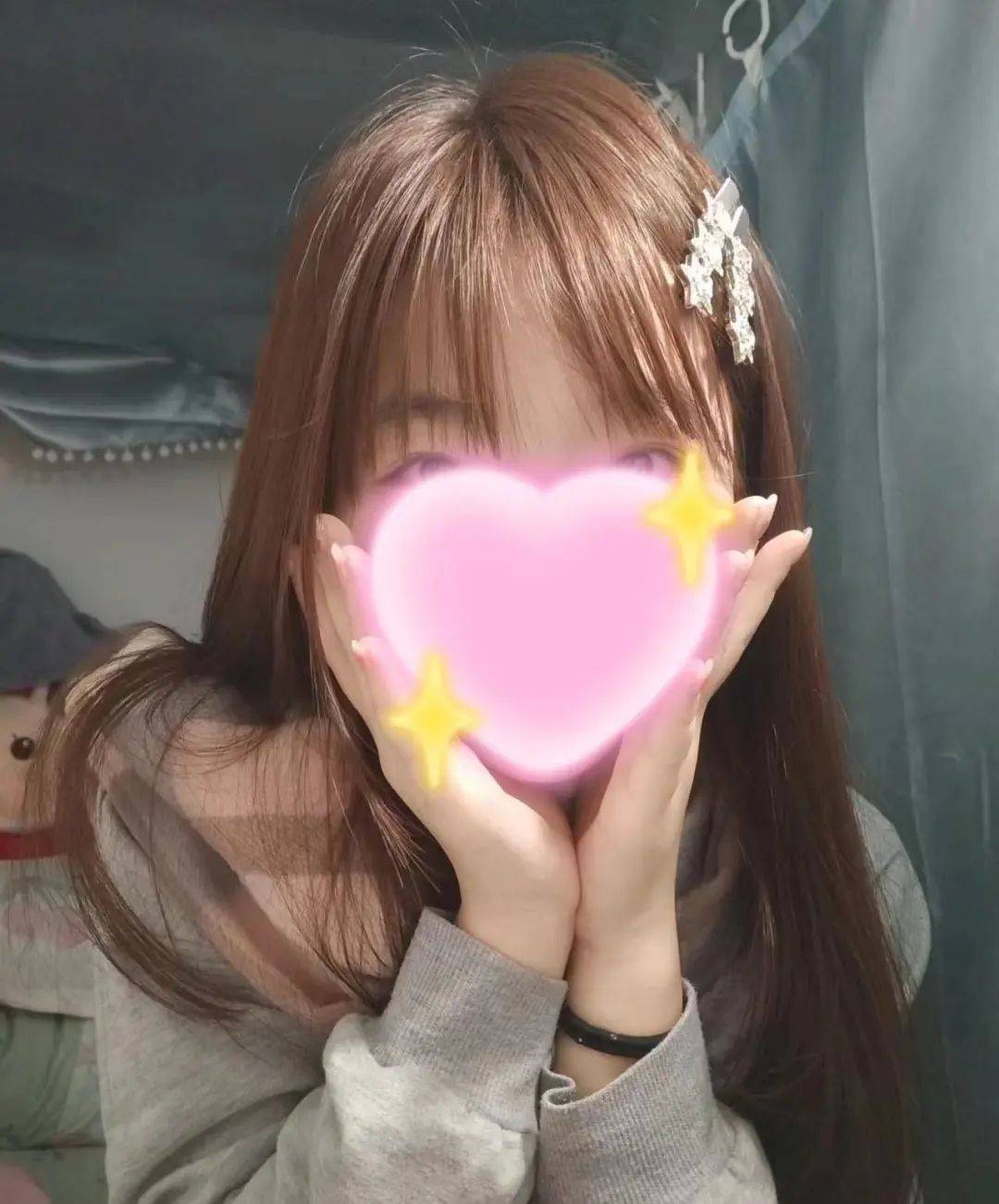 00年甜美可爱的小姐姐来脱单了想找个三观端正