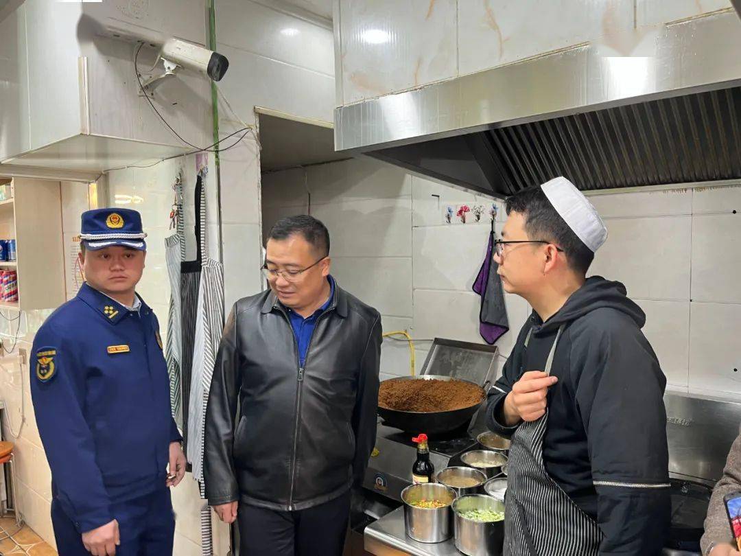 海北州副州长韩石带队开展全州城镇燃气消防安全检查_场所_隐患_部门