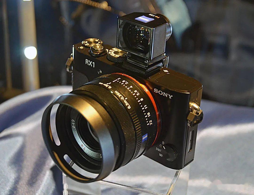 索尼rx1系列如果更新,你喜欢的配置如何?_画幅_镜头_部分