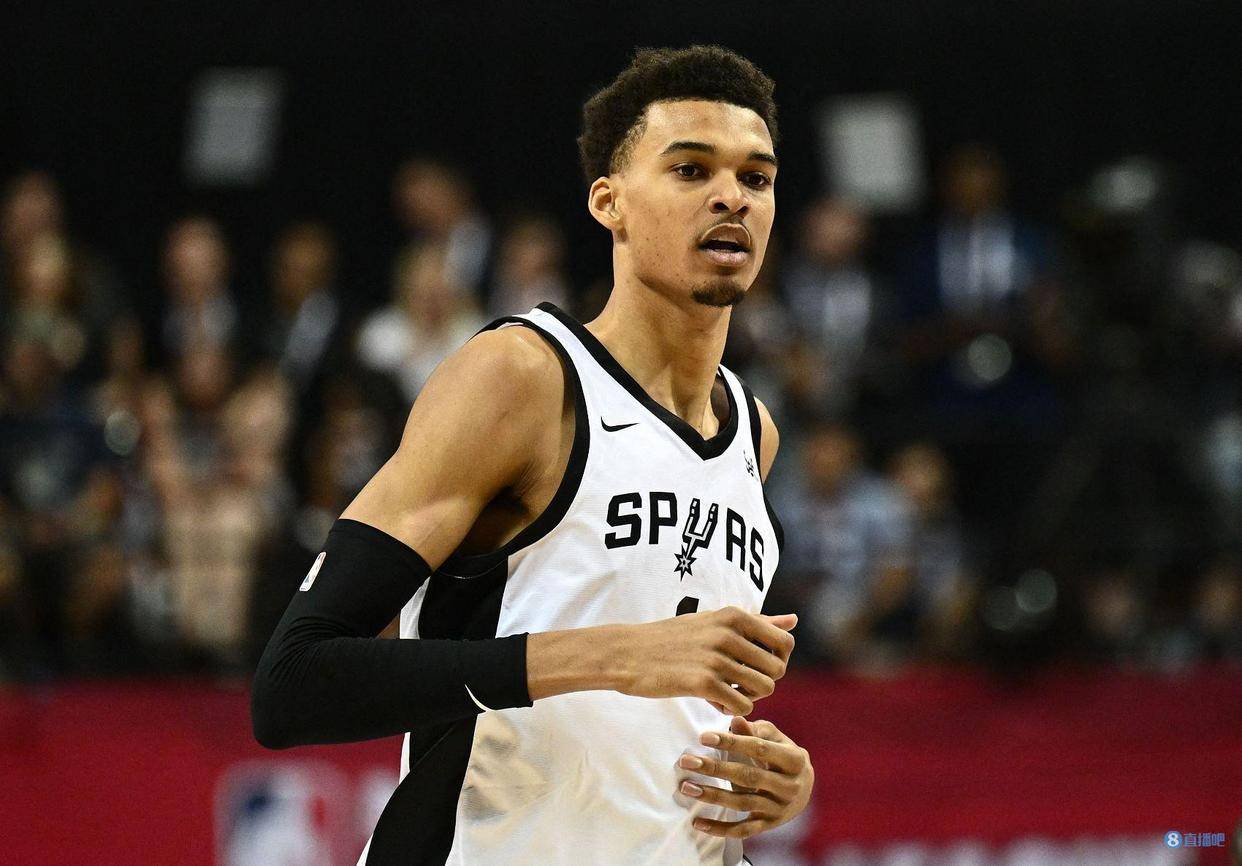 皮尔斯:质疑者可以消停会了 文班是现今排名前五的技术型球员_亚马