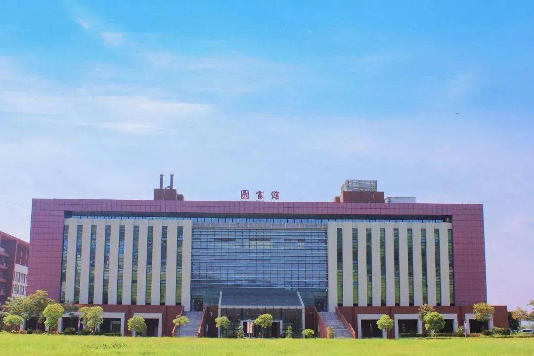 择校菌推出【走进大学序列专题推文】—【广东机电职业技术学院】